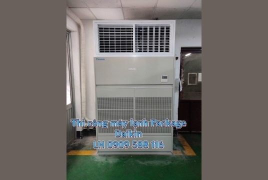Thi công máy lạnh tủ đứng Package Daikin cho nhà xưởng